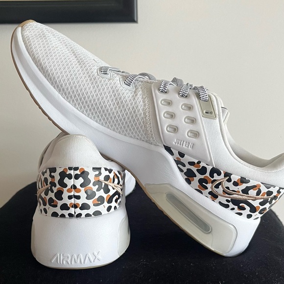 Nike Air Max Bella TR 4 Premium - Picture 6 of 6